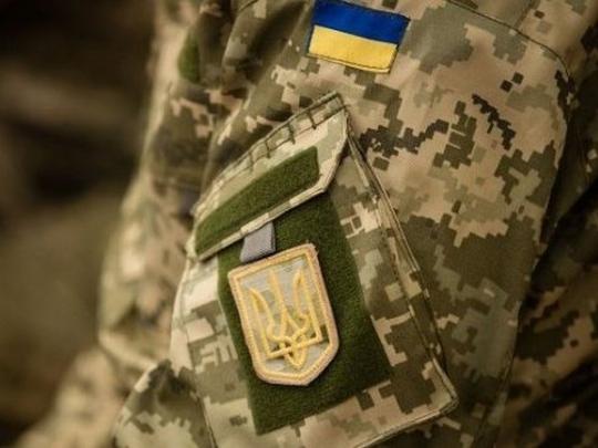 Бойца, полтора года безуспешно пытающегося получить медпомощь после ранения, обвинили в... дезертирстве