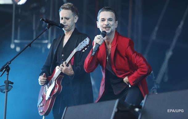 Depeche Mode потребовала в киевском райдере 12 холодильников