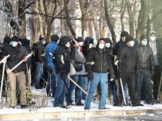 ГПУ передала в суд дело о выдаче оружия титушкам во время Майдана