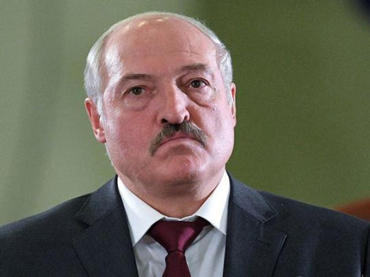 Лукашенко отменил налог на тунеядцев