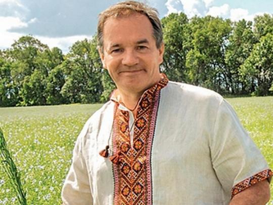Мэр Глухова анонсировал открытие первого в Европе центра терапии коноплей (фото)