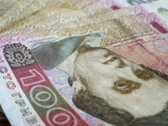 Нацбанк немного ослабил курс гривни