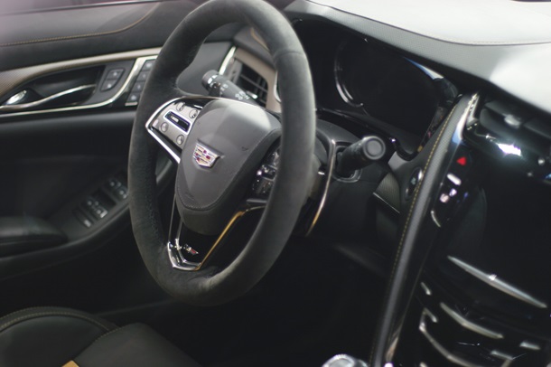 Назло экономии: Презентован самый быстрый Cadillac в истории