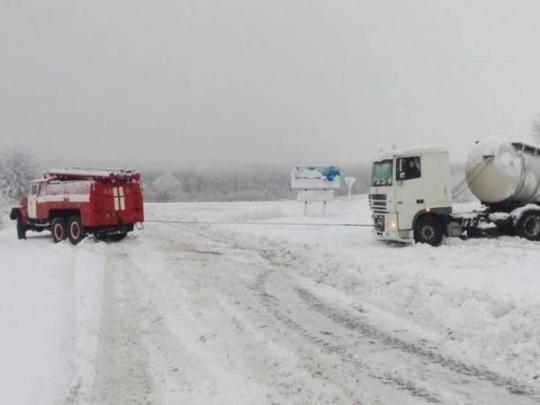Непогода в Украине: водителей предостерегают от поездок на Житомирщину