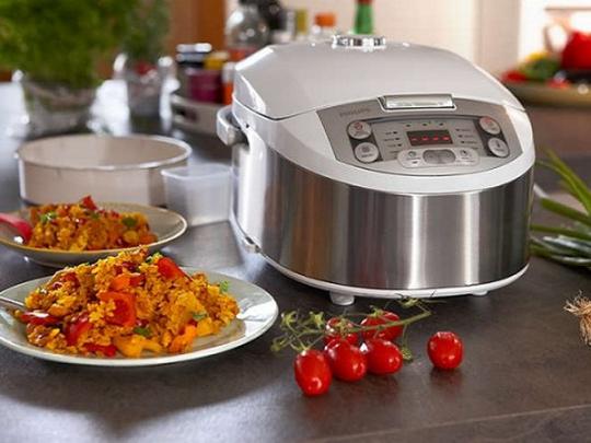 Незаменимая помощница на кухне: советы по выбору мультиварки