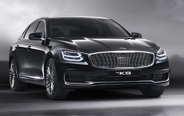 Появились новые снимки роскошного седана Kia K900