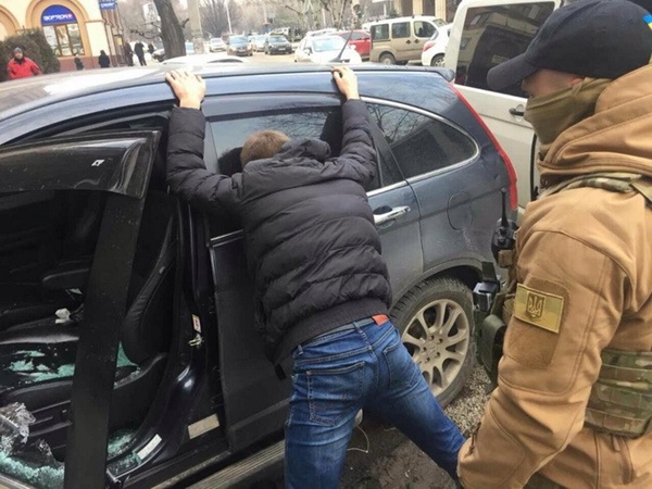 СБУ разоблачила херсонскую фирму, финансировавшую террористов «ДНР»