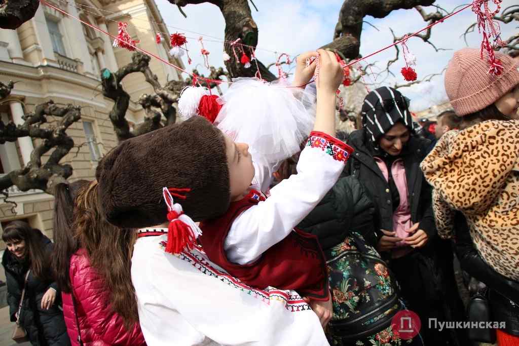В Одессе болгары завершили месяц Мартеницы. Фоторепортаж
