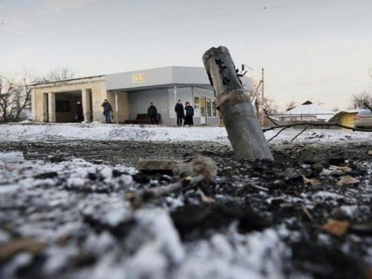 В результате обстрелов на Донбассе ранены мирные жители