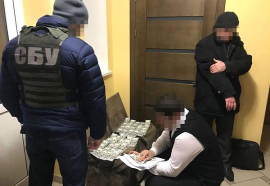 В Сумской области депутата разоблачили на взятке в 4,5 тыс долларов