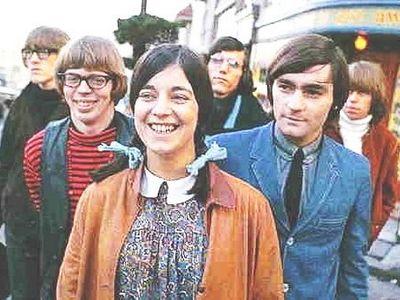 В возрасте 74 лет умерла первая вокалистка легендарной группы Jefferson Airplane Сигни Толи Андерсон