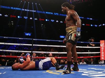 Вячеслав Глазков проиграл бой за титул чемпиона мира по версии IBF