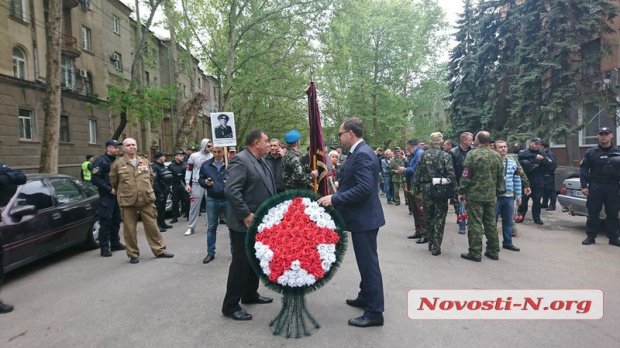 Акція Безсмертний полк у Харкові та Миколаєві пройшла з перепалками та порушеннями