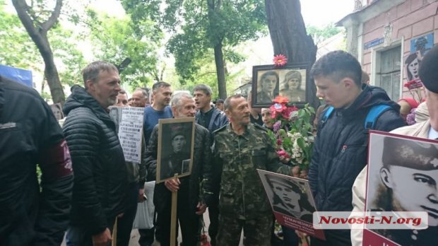 Акція Безсмертний полк у Харкові та Миколаєві пройшла з перепалками та порушеннями