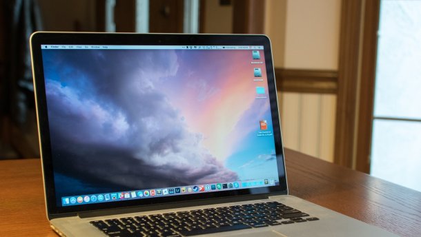 Apple планує відмовитись від своєї фірмової клавіатури