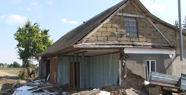 Без урожаю та даху над головою: Херсонщина страждає від наслідків негоди (фото, відео)