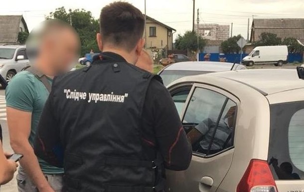 Депутат под Киевом требовал миллион взятки за землю для кладбища