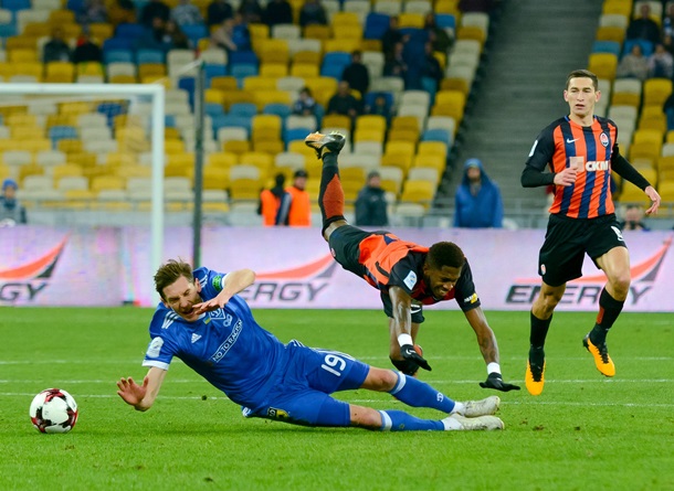 Динамо - Шахтер 0:0. Онлайн матча Премьер лигиСюжет