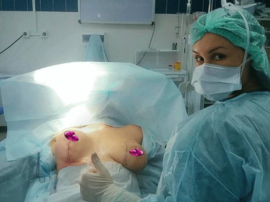 «Доктор смерть»: хирург-самозванка изуродовала 10 пациенток и одну убила