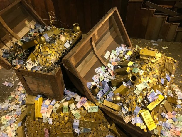 Драгоценности стоимостью в миллиарды долларов, которые до сих пор лежат в Мировом океане: видео