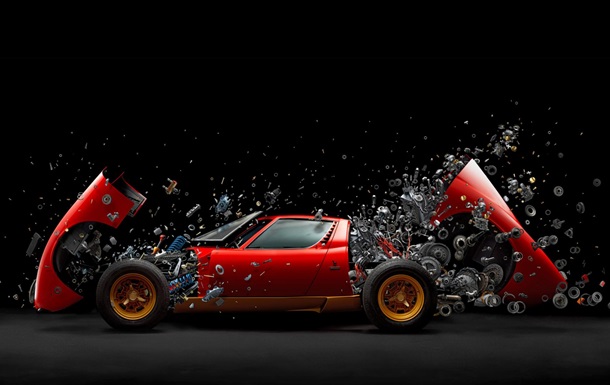 Фотограф сделал из 1500 деталей Lamborghini шедевр