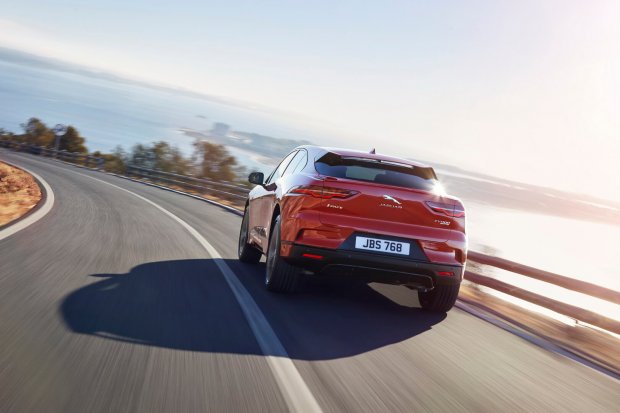Jaguar I-Pace: у Львові представили перший преміальний електрокар компанії