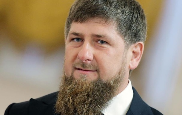 Кадыров рассказал о болезни и снял с себя обязанности