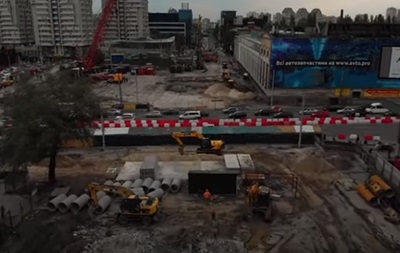 Киевская Шулявка без моста: видео с дрона