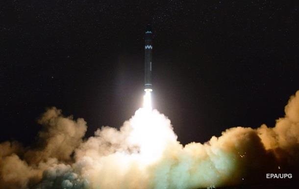 КНДР запустила несколько ракет