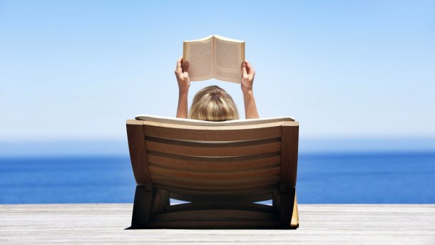 Книжкове літо: 7 новинок для відпустки