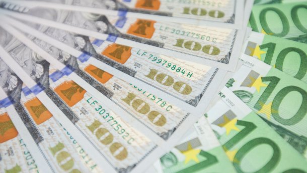 Курс валют на 11 липня: гривня несподівано обвалилася