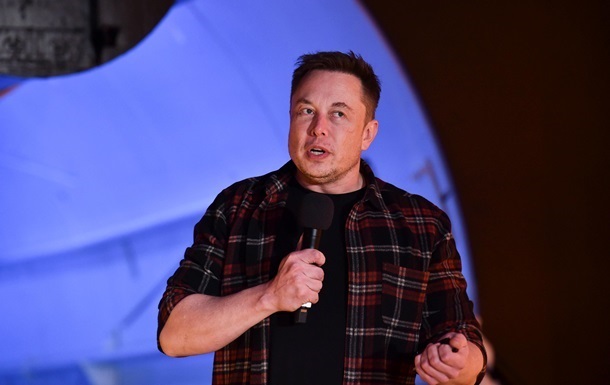 Маск заявил о двойных стандартах в освещении возгорания Tesla