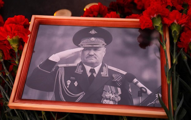 На могиле российского генерала флаги сепаратистов – журналист