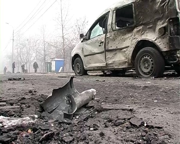 «На улицах лежали убитые, рынок полыхал»: 4 года назад боевики «ДНР» обстреляли Мариуполь (фото)