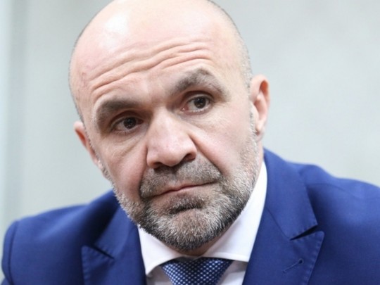 Не выполнены все условия: вскрылась важная деталь освобождения Мангера под залог