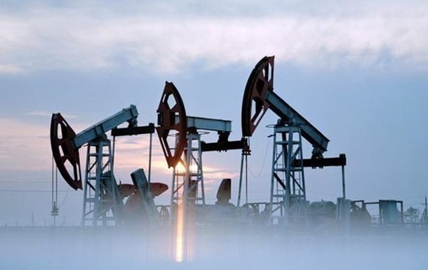 Нефть подорожала на фоне снижения запасов в США