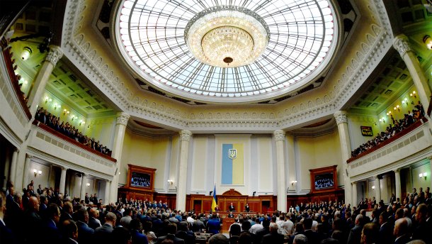 Новые лица не будут гарантировать парламенту качественное обновление, – эксперт