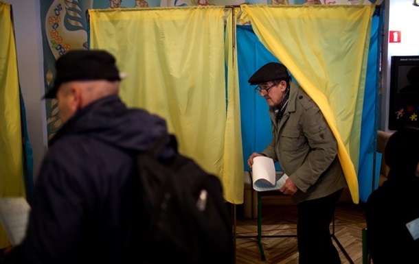 Оппозиционный блок заявляет о массовых фальсификациях в Донецкой области