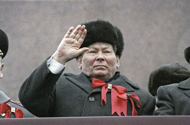 От чекиста до диктатора – один шаг: как Юрий Андропов купил Советский Союз 60 копеек