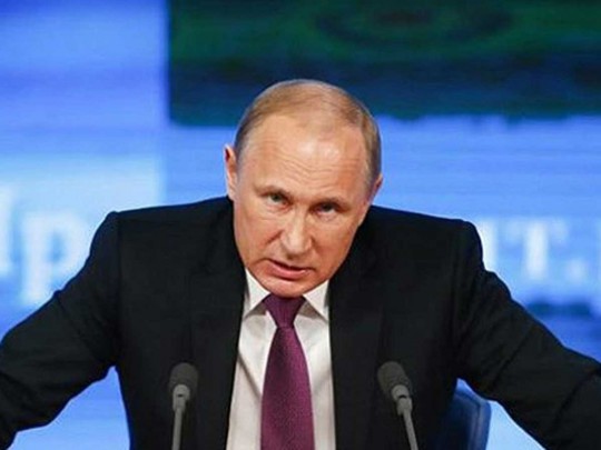 Паспорта РФ на Донбассе: в Украине объяснили, почему Путин торопится с аннексией