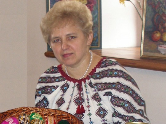 Первый рушник вышила в 7 лет: физик из Киева установила рекорд Украины по количеству вышитых работ