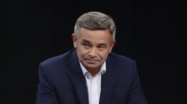 Почему продлили лицензию каналу Медведчука: влияние СБУ на решение Нацсовета