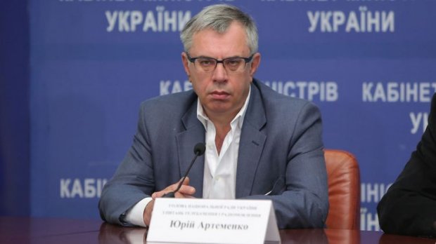 Почему продлили лицензию каналу Медведчука: влияние СБУ на решение Нацсовета