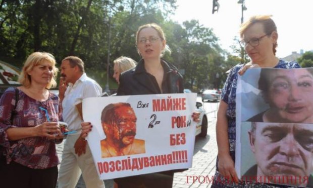 Почему украинцы раньше требовали отставки Авакова и уйдет ли он на этот раз