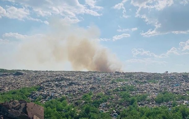 Под Николаевом горела свалка