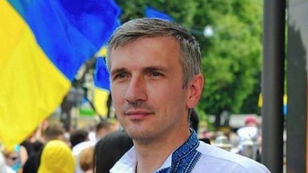 Покушение на одесского активиста Михайлика: всех подозреваемых освободили из-под стражи