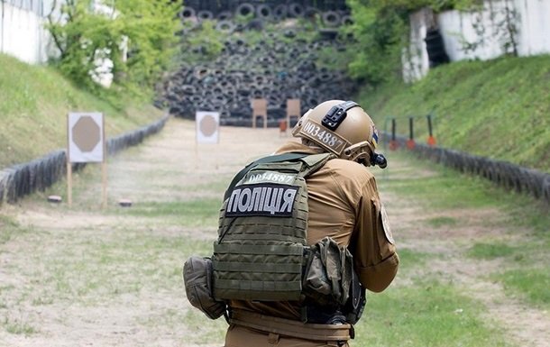 Полиция показала новое оружие в работе