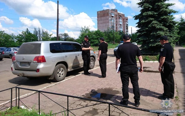 Полиция усилила патрулирование Торецка