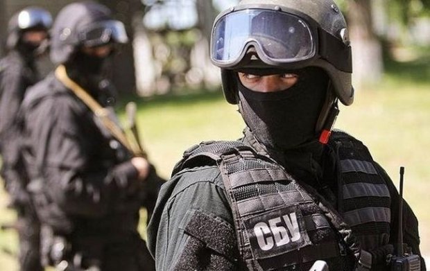 Порошенківська тисяча та абсурд правоохоронців: гучні події передвиборчої гонки