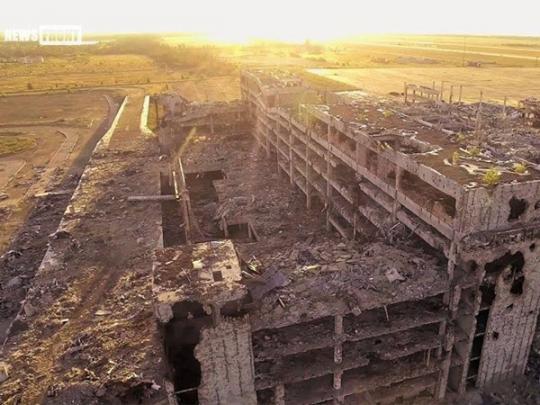 Появились свежие фото разрушенного Донецкого аэропорта
